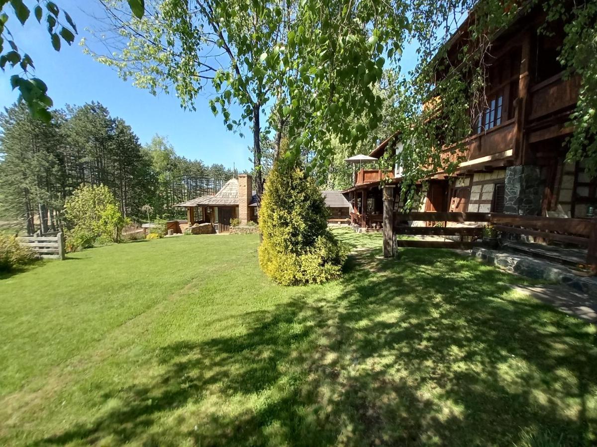 Apartment Carevo Polje *